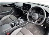 Audi A4 Image 6