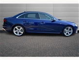 Audi A4 Image 4
