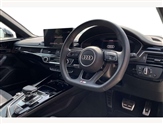 Audi A4 Image 6