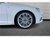Audi A4 Image 6