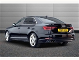 Audi A4 Image 5