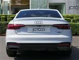 Audi A4 Image 5