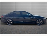 Audi A4 Image 4