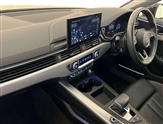 Audi A4 Image 2