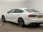 Audi A5 Image 2