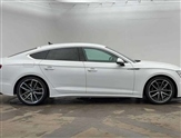 Audi A5 Image 4