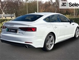 Audi A5 Image 2