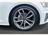 Audi A5 Image 5