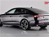 Audi A5 Image 2