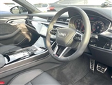 Audi A8 Image 6