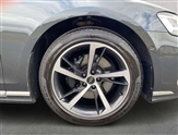 Audi A8 Image 6
