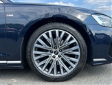 Audi A8 Image 5