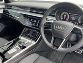 Audi A8 Image 6