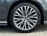Audi A8 Image 5