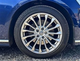 Audi A8 Image 5