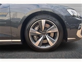 Audi A8 Image 5