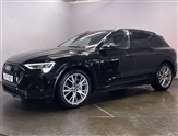Audi e-tron Image 4