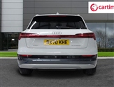 Audi e-tron Image 6