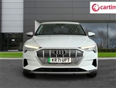 Audi e-tron Image 4