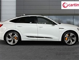 Audi e-tron Image 2
