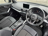 Audi Q2 Image 6