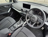 Audi Q2 Image 6