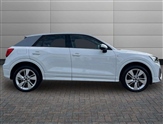 Audi Q2 Image 6