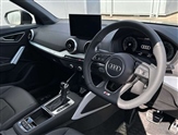Audi Q2 Image 6