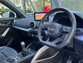 Audi Q2 Image 6