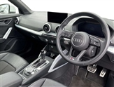 Audi Q2 Image 6