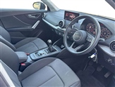 Audi Q2 Image 6