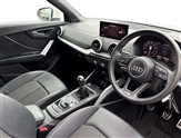 Audi Q2 Image 6