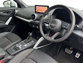 Audi Q2 Image 6
