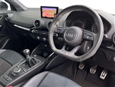 Audi Q2 Image 6