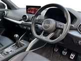 Audi Q2 Image 6