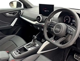Audi Q2 Image 6