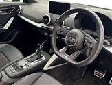 Audi Q2 Image 6