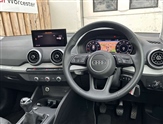 Audi Q2 Image 6