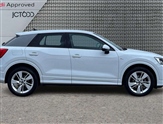 Audi Q2 Image 4