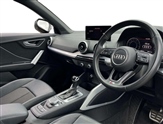 Audi Q2 Image 6