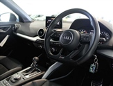 Audi Q2 Image 6