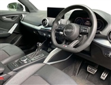 Audi Q2 Image 6