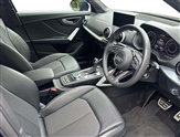 Audi Q2 Image 6