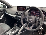 Audi Q2 Image 6