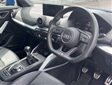 Audi Q2 Image 6