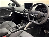 Audi Q2 Image 6