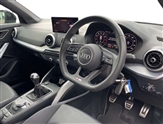 Audi Q2 Image 6