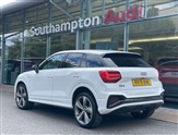 Audi Q2 Image 6