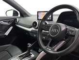 Audi Q2 Image 6