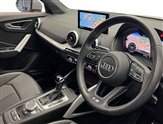 Audi Q2 Image 6